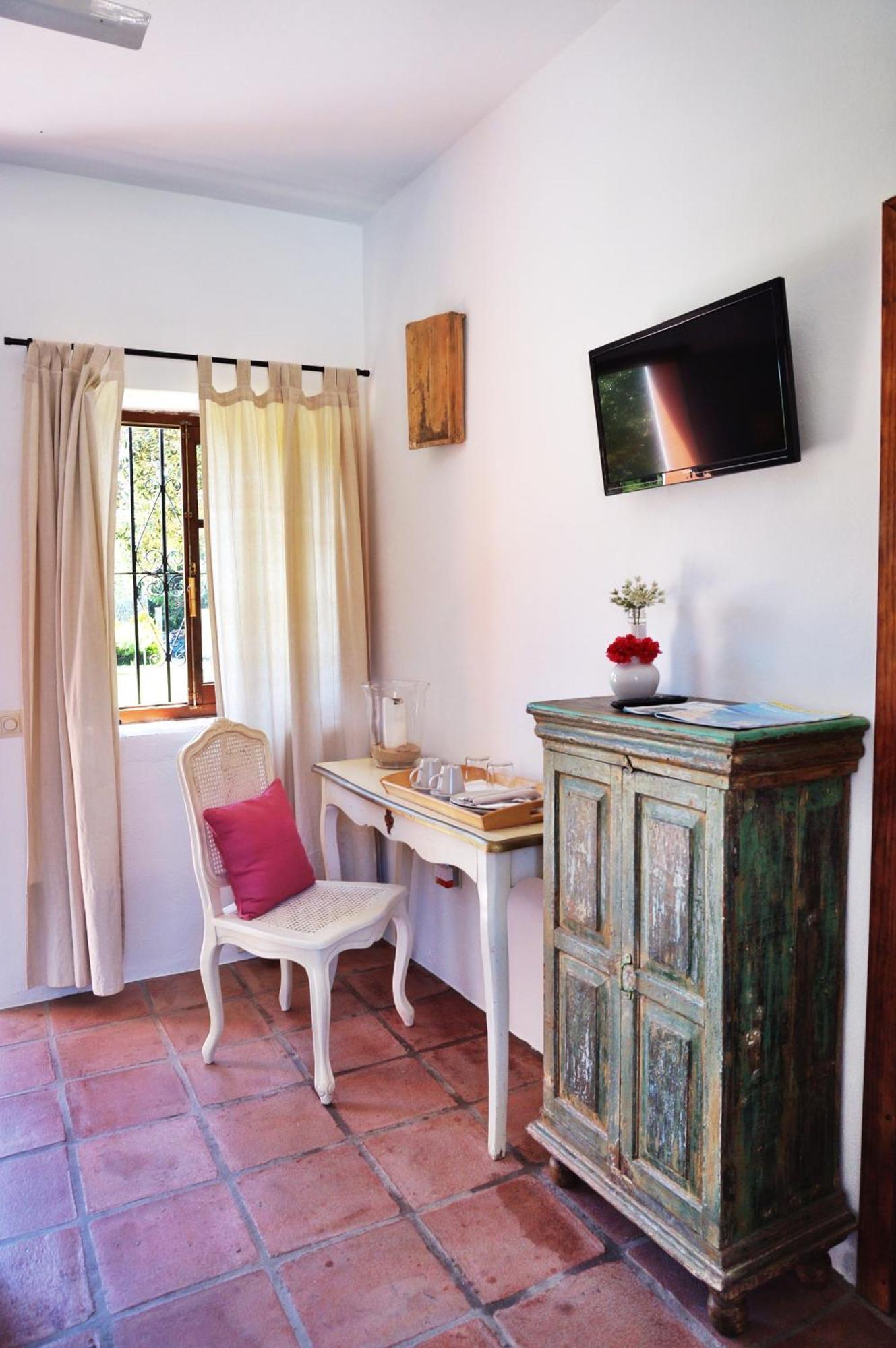 Cortijo El Pozuelo Guest House Tarifa Rom bilde