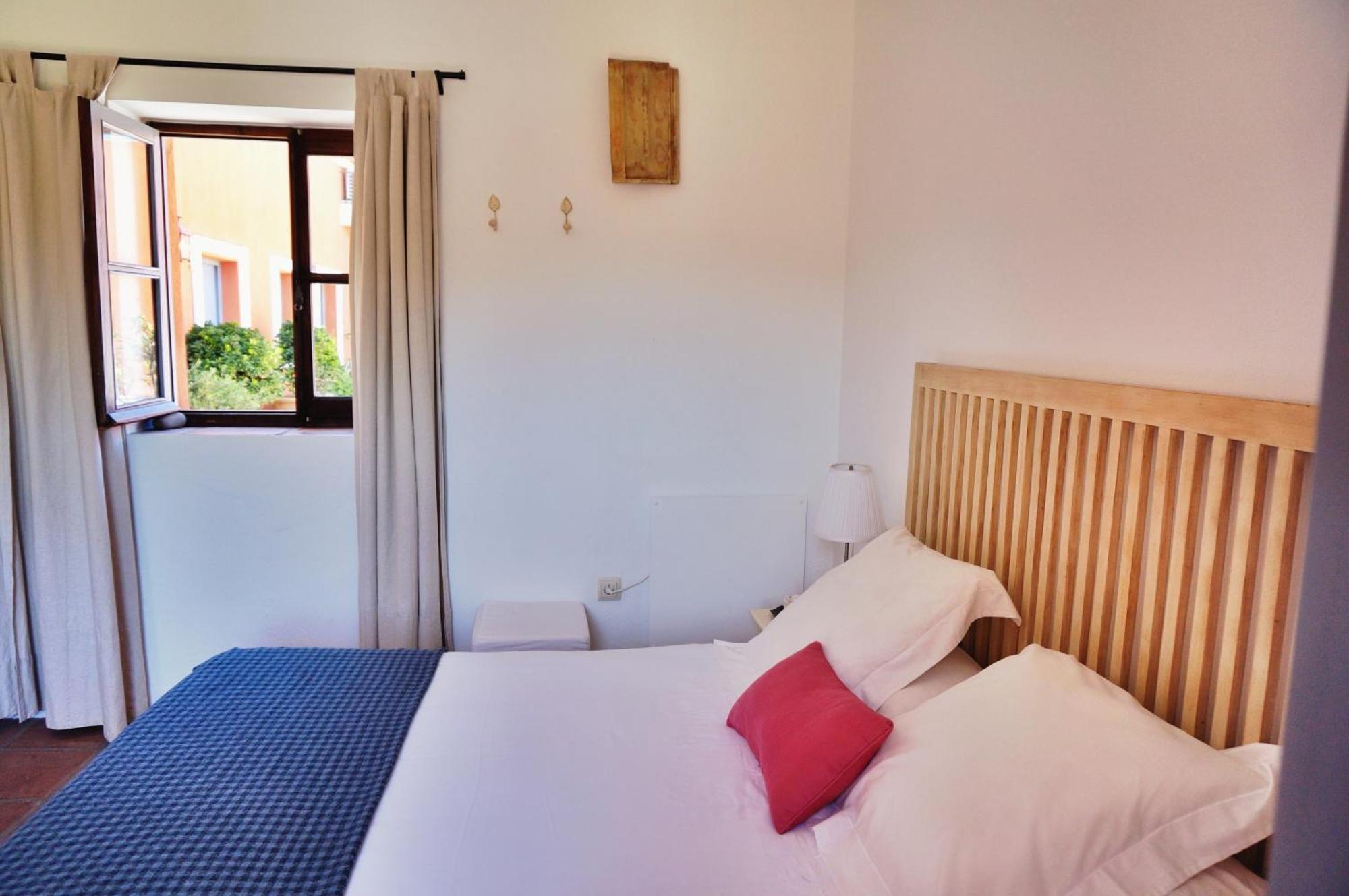 Cortijo El Pozuelo Guest House Tarifa Rom bilde